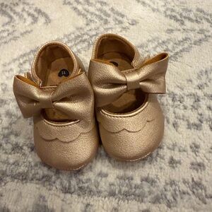 Charming Gold Baby Bow Shoes